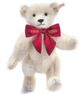 Margarete's White Teddy Bear 2009
